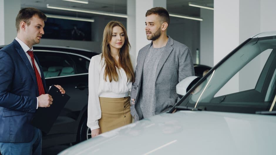 Как выбрать автокредит с минимальной процентной ставкой: секреты заемщиков