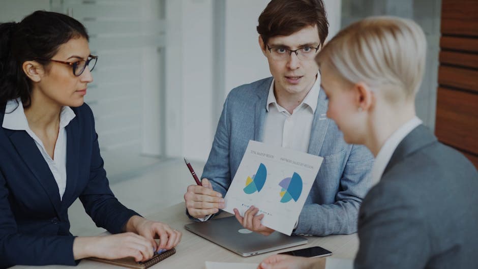 Создайте холдинг