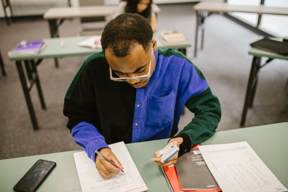 How to Take Better Notes in Class