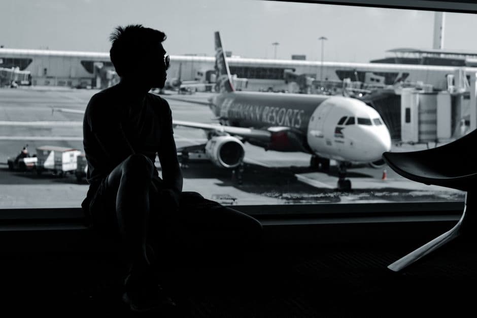 Utilize Airport Amenities
