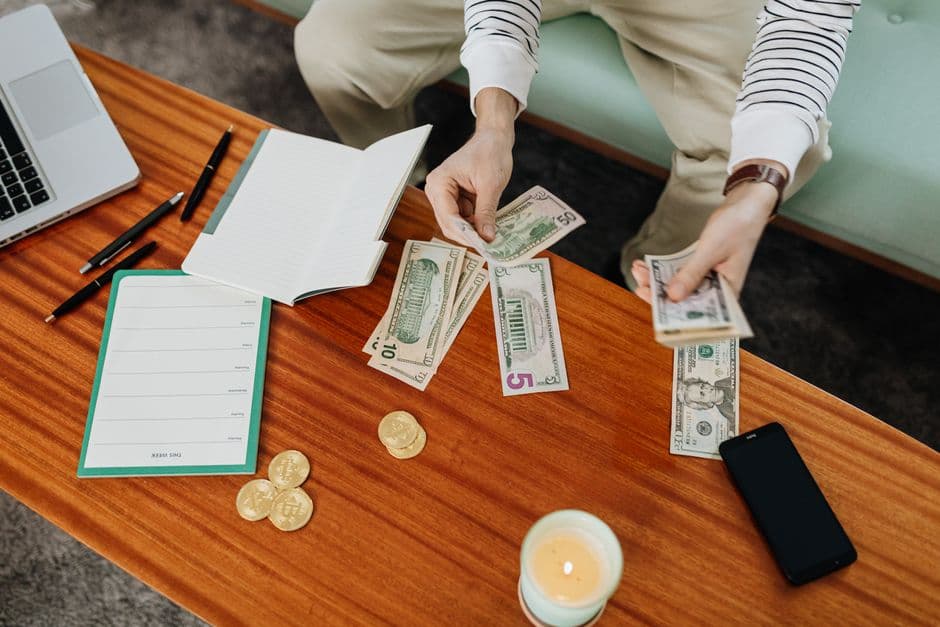 Monitor Interest Rates