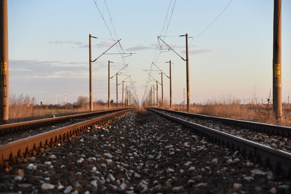 Utilize Leading Lines