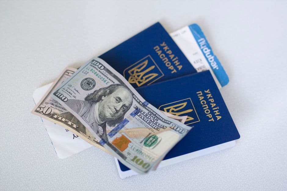 Оплатите сбор и выберите дату