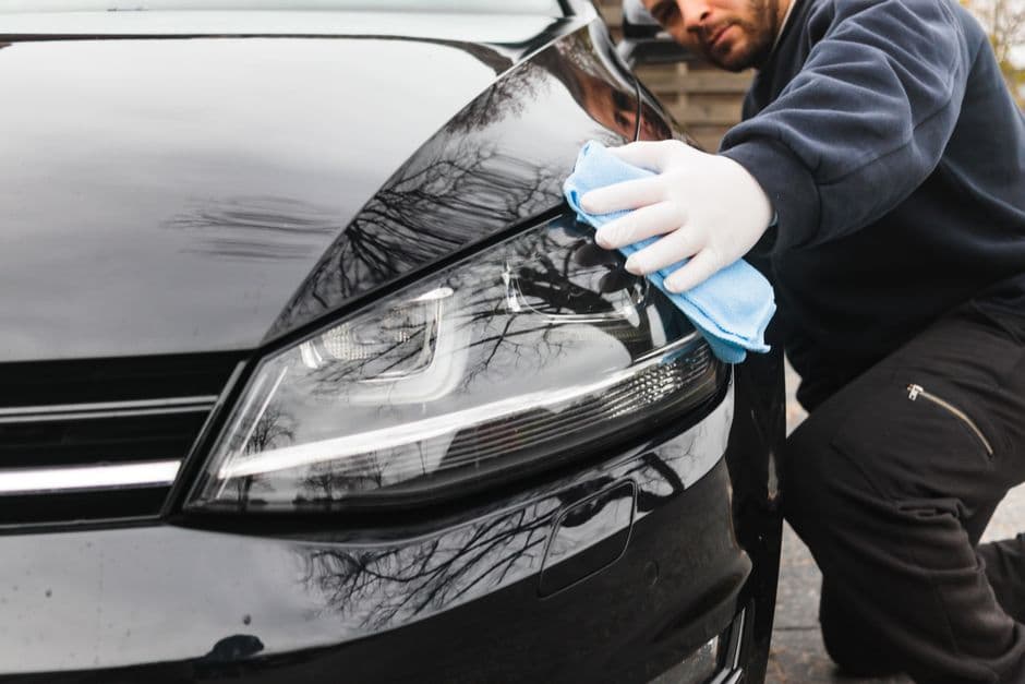 How to Clean Foggy Yellow Headlights